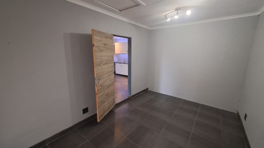 5 Bedroom Property for Sale in Westdene Free State